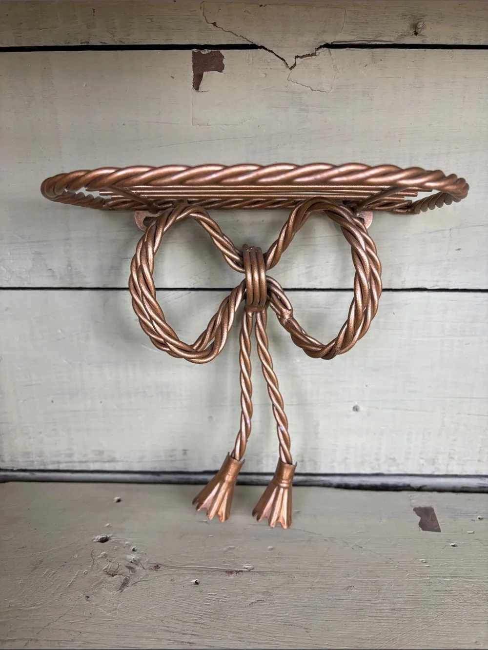 Vintage twisted rope bow shelf